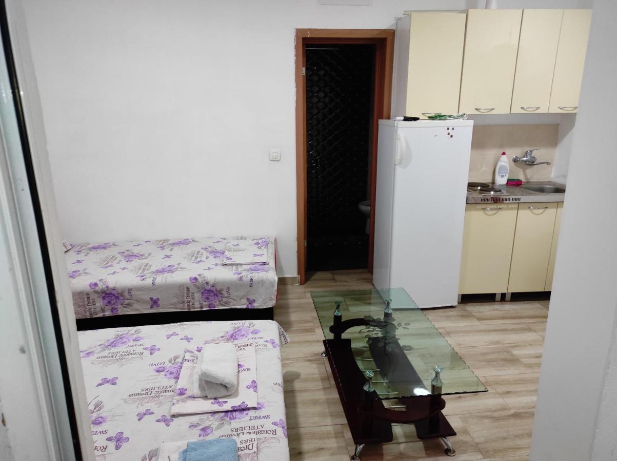 Apartment Perutovic Sutomore Kültér fotó