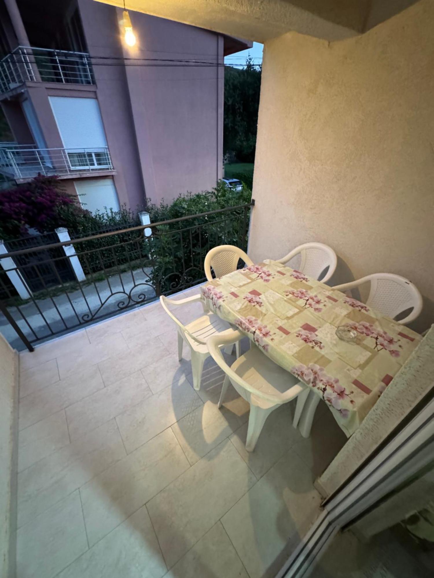 Apartment Perutovic Sutomore Kültér fotó