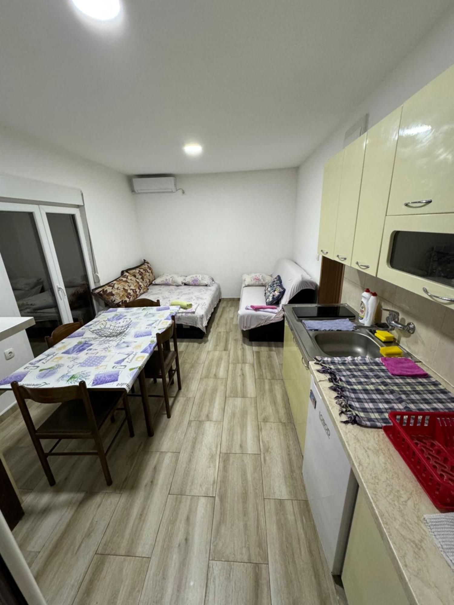 Apartment Perutovic Sutomore Kültér fotó