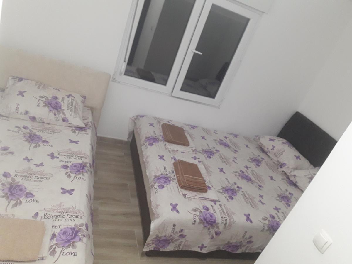 Apartment Perutovic Sutomore Kültér fotó