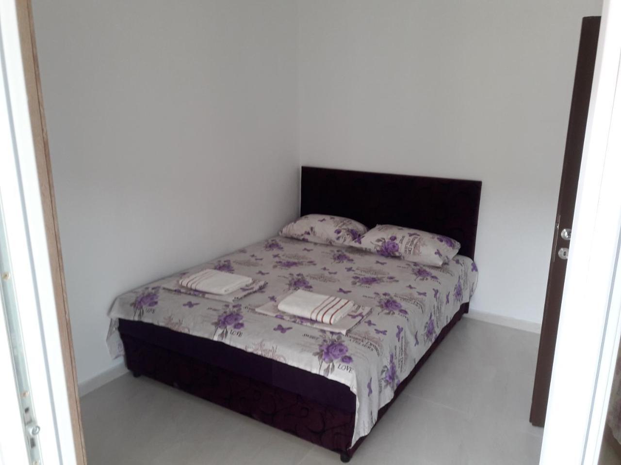 Apartment Perutovic Sutomore Kültér fotó