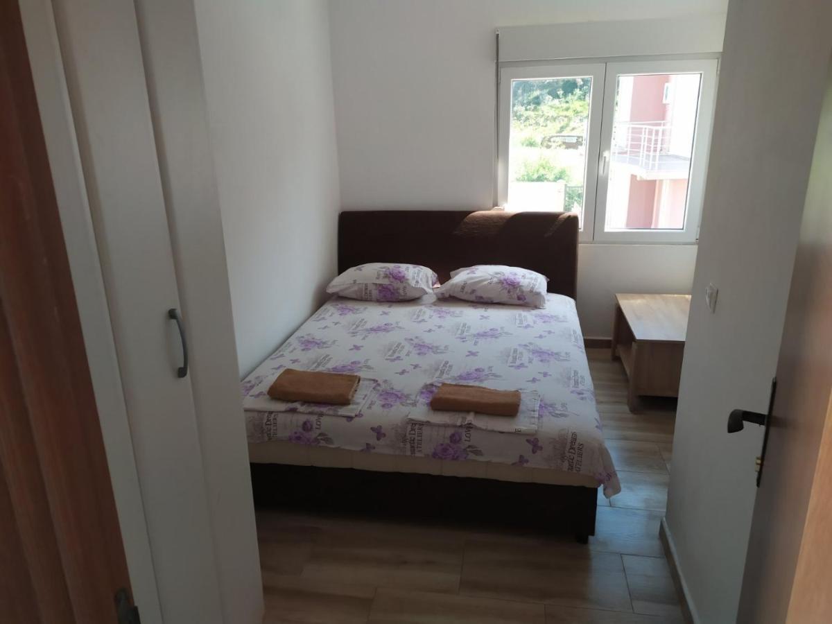 Apartment Perutovic Sutomore Kültér fotó